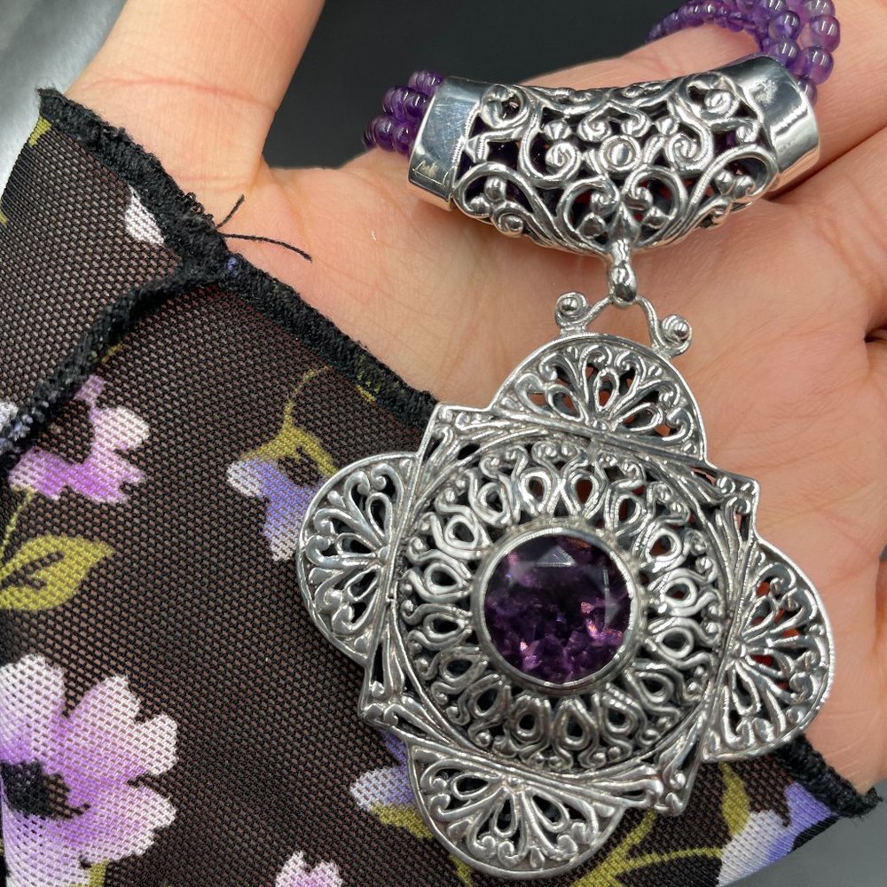 STERLING SILVER NECKLACE